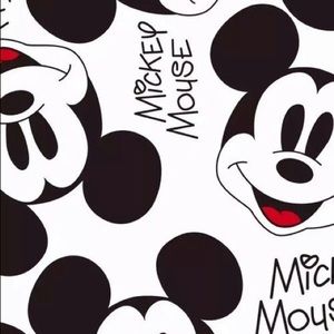 Meet your Posher, Dina e.